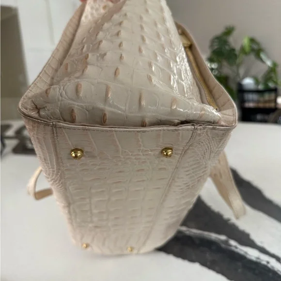 Brahmin Cream/Gold -Embossed Tote Bag - Picture 5 of 7